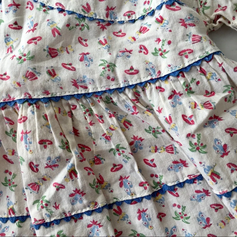 SOLD :: Vintage 40s Novelty Print Peter Pan Collar Dress - Picture 5 of 7